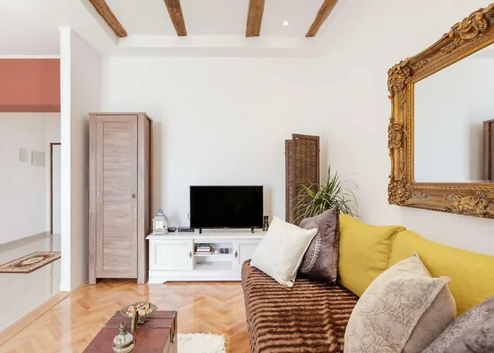 On The Coast-jere * Split