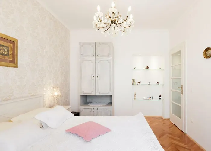 Apartment On The Coast-jere